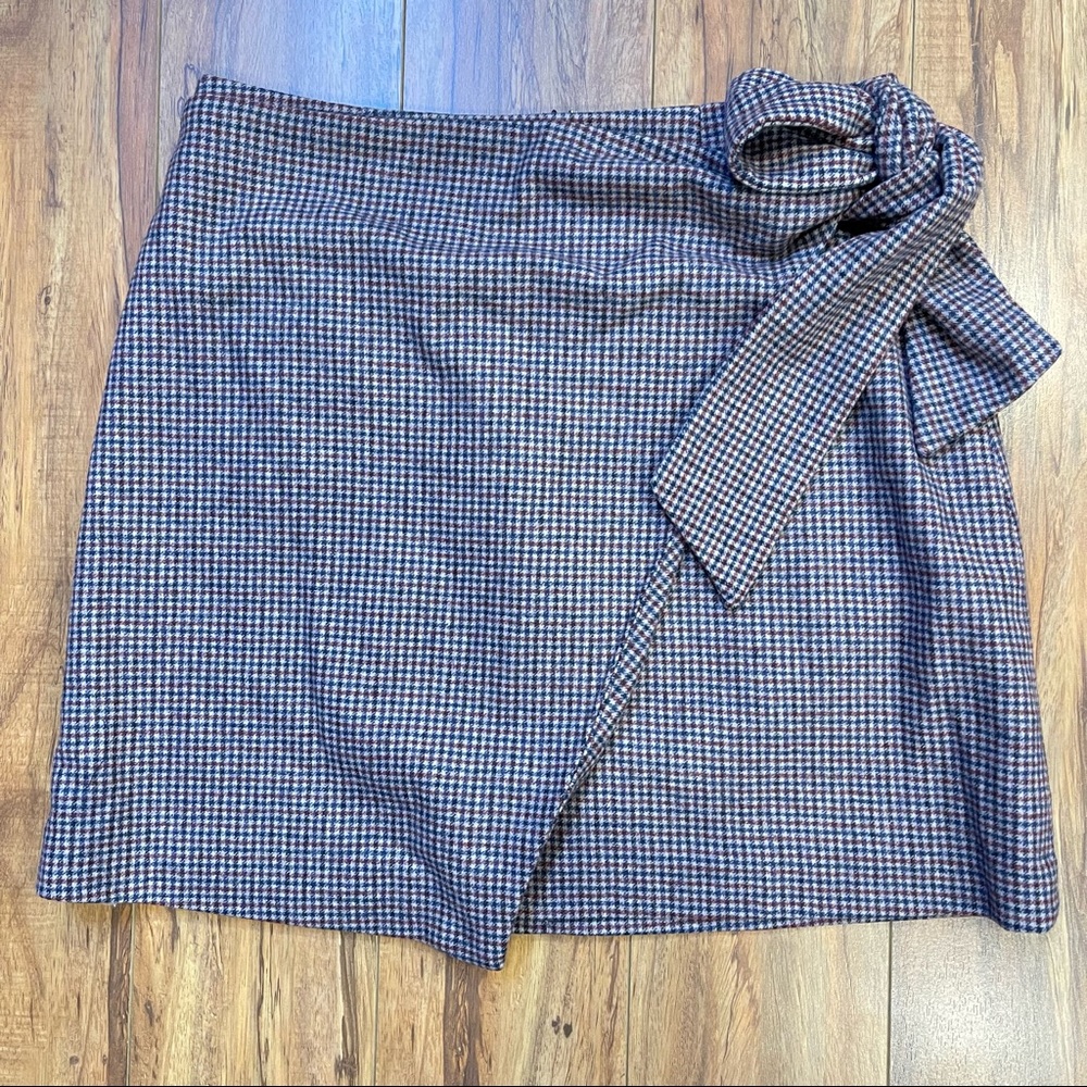 Aritzia Wil­fred Wrap Style Muted Red&Blue Plaid Wool Cashmere Mini Skirt Size S - Picture 10 of 16